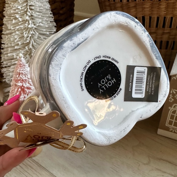 Holly & Joy Christmas Holiday pastel Nutcracker mug - Picture 6 of 8